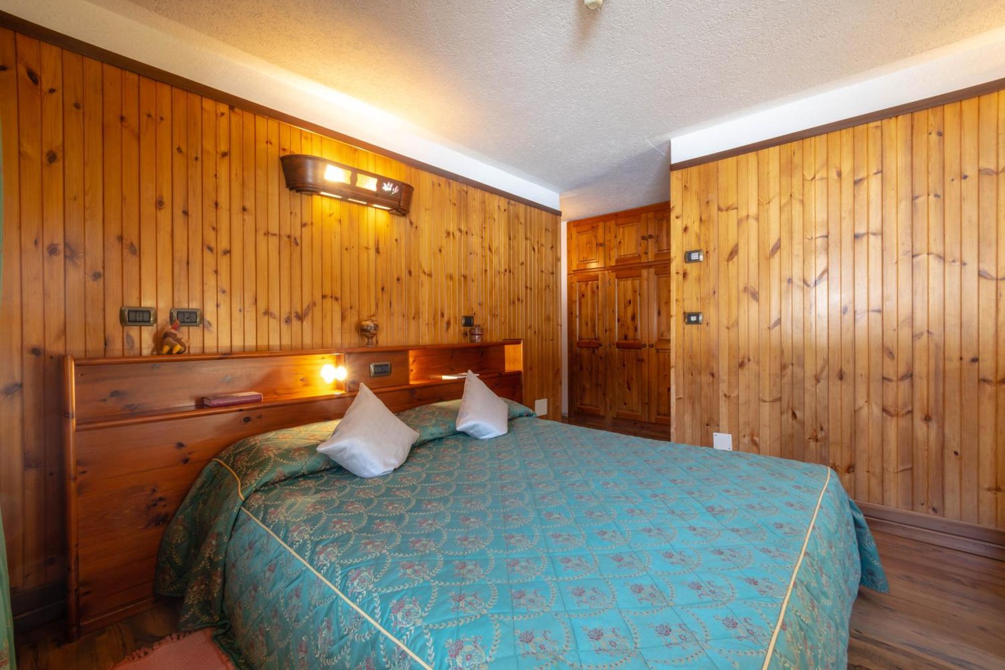 Hotel Bouton D'Or - Cogne Exteriör bild